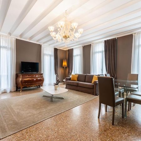 San Teodoro Palace - Luxury Apartments Venedig Exterior foto
