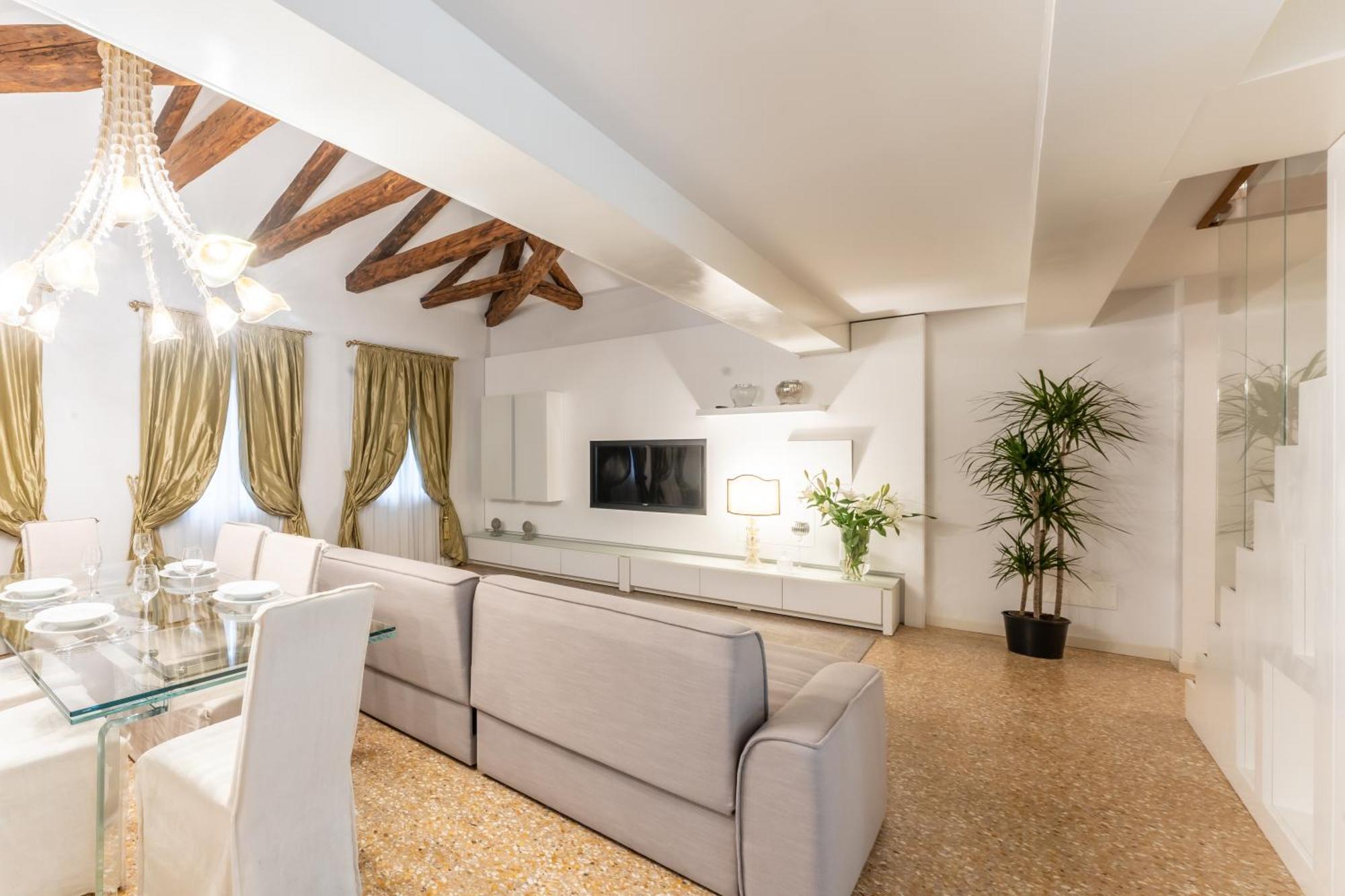 San Teodoro Palace - Luxury Apartments Venedig Exterior foto